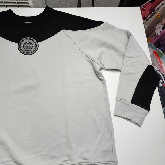 Women's Unisex SWORD Marvel WandaVision Sweater Jersey Crewneck Size Large L NEW - Picture 7 of 13